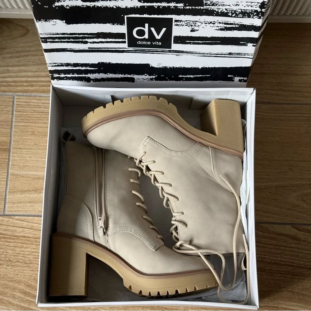 Dolce Vita & Mia NEW Women's Ankle Boots Bundle - Picture 8 of 16